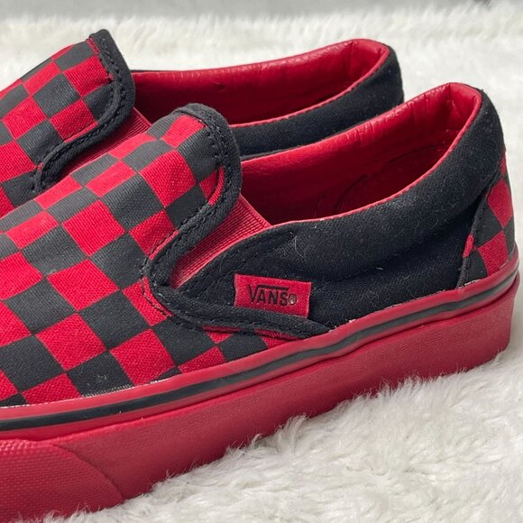 VANS Unisex Red Black Checkerboard Slip On Classic Skate Shoes Sneaker 4.5M/6W - Picture 7 of 10